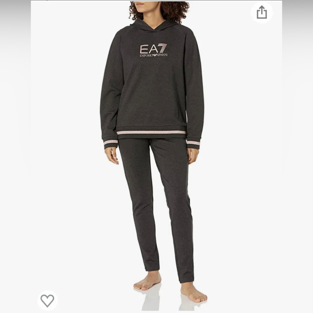 Emporio Armani EA7 tracksuit sweat suit,New XL grey Hoodie and Pats set